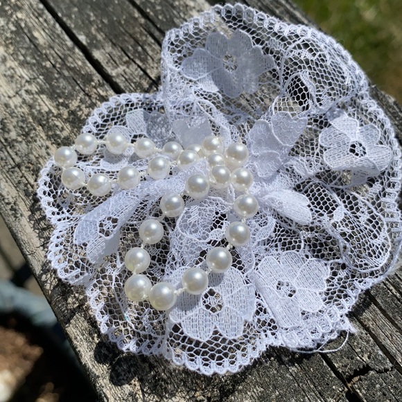 Lace and Pearls Pin - Picture 2 of 4